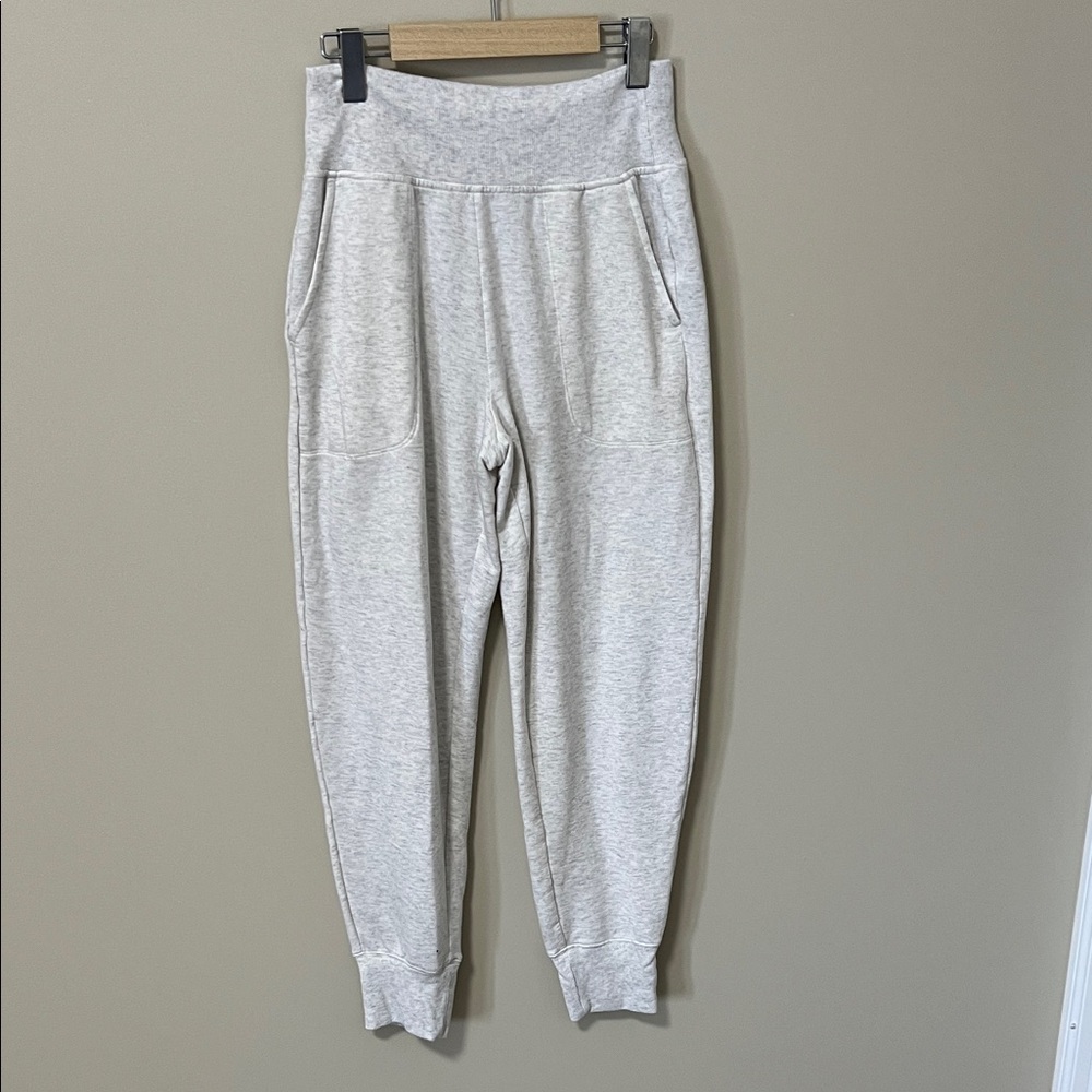 Athleta Sweat Pants Coaster Luxe Fleece Lined Joggers Grey Fall 2024 Size Sm